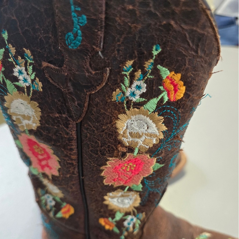Macie Bean Womens Cowboy Boots Size 2 Brown Floral Embroidered Western - Picture 3 of 8